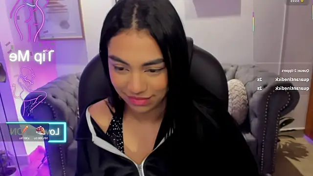 Snapshot of emma_connor1 chatting on 01-08-26, 04:18 emma connor1 online show from 01-08-26, 04:18