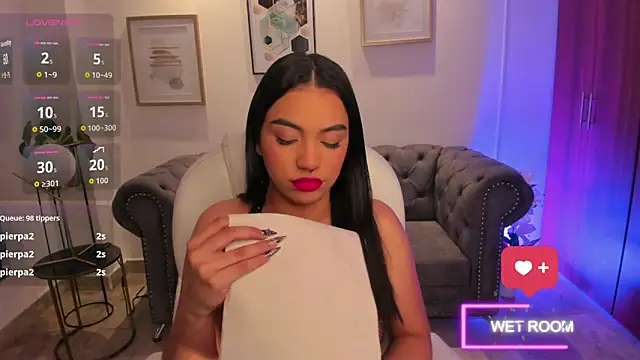 Snapshot of emma_connor1 chatting on 02-06-26, 04:08 emma connor1 online show from 02-06-26, 04:08