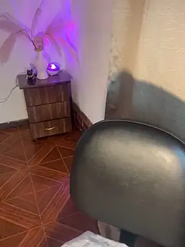 alisaa jhons1 online show from 03-05-26, 10:48