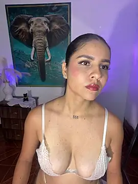 alisaa jhons1 online show from 07-15-26, 01:07