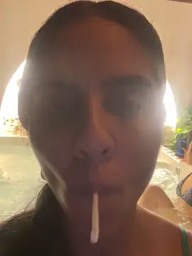 alisaa jhons1 online show from 04-16-26, 12:00