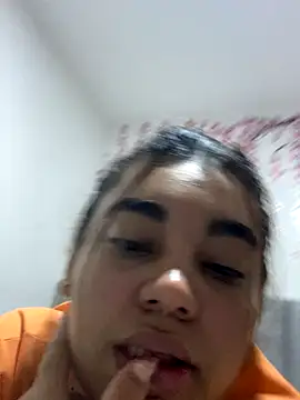 Anny arango1 online show from 12-15-25, 03:34