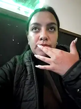 Snapshot of Celeste_coquet chatting on 11-10-25, 01:10 Celeste coquet online show from 11-10-25, 01:10