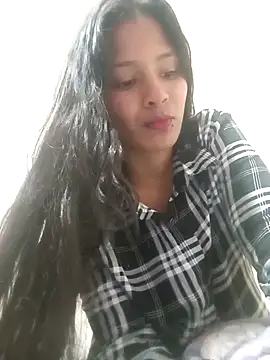 Stephanie1319 online show from 11-12-25, 06:01