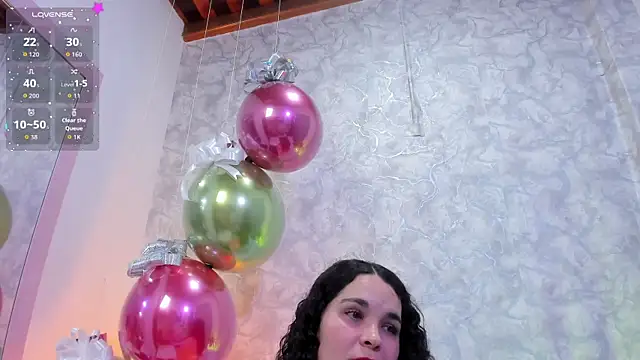 Reichel05  online show from 12-17-25, 05:12