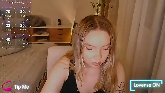 Snapshot of PolinaXXXXJones chatting on 02-12-26, 07:35 PolinaXXXXJones online show from 02-12-26, 07:35