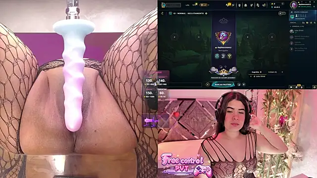 Snapshot of DaphneContry chatting on 05-21-26, 04:54 DaphneContry online show from 05-21-26, 04:54