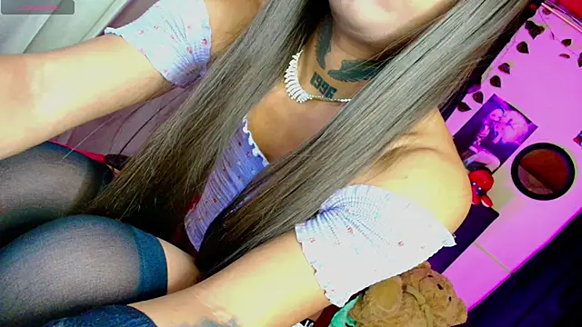 Snapshot of Ashley_21 chatting on 02-24-26, 01:39 Ashley 21 online show from 02-24-26, 01:39