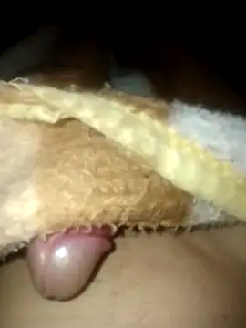 Snapshot of Azo3zgju chatting on 02-24-26, 12:39 Azo3zgju online show from 02-24-26, 12:39