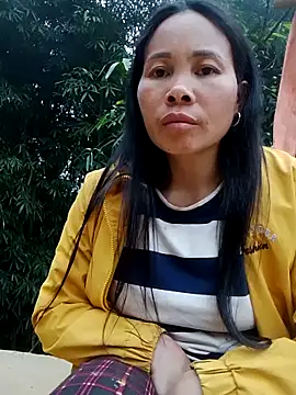 Snapshot of Ana_hoa chatting on 02-24-26, 10:27 Ana hoa online show from 02-24-26, 10:27