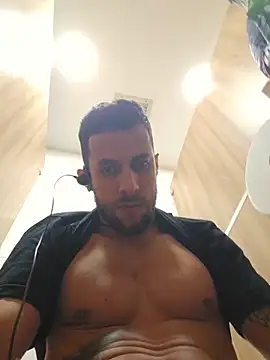 lucweed online show from 04-11-26, 02:10