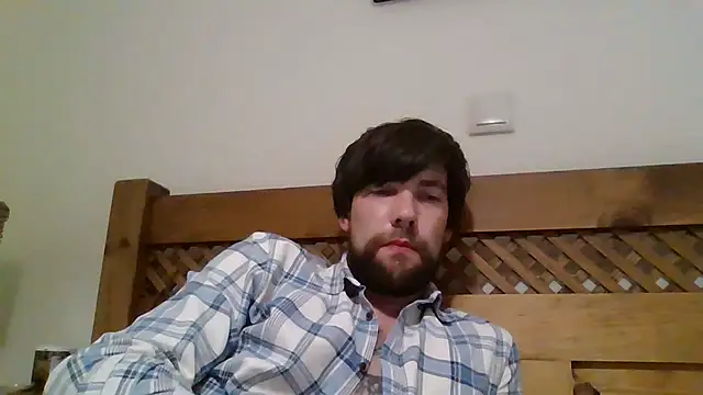 Snapshot of Jesus97green chatting on 05-15-26, 02:04 Jesus97green online show from 05-15-26, 02:04
