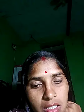 Snapshot of Hot_neasi chatting on 11-08-25, 07:17 Hot neasi online show from 11-08-25, 07:17