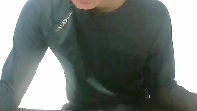 hiroto11058 online show from 01-06-26, 07:45