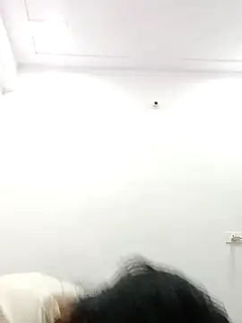 Snapshot of sanjana077 chatting on 02-24-26, 05:52 sanjana077 online show from 02-24-26, 05:52