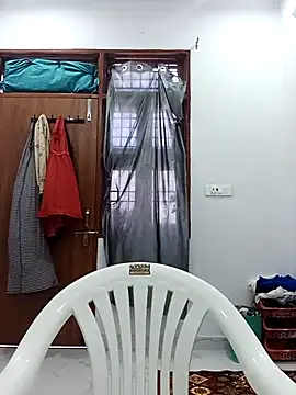 sanjana077 online show from 04-15-26, 05:35