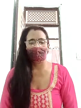 sanjana077 online show from 11-29-25, 05:18