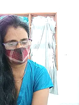 sanjana077 online show from 03-26-26, 03:49