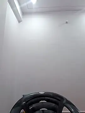 sanjana077 online show from 04-13-26, 06:06