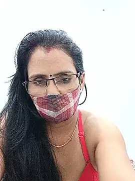 Snapshot of sanjana077 chatting on 02-19-26, 05:21 sanjana077 online show from 02-19-26, 05:21