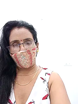 sanjana077 online show from 03-27-26, 04:43