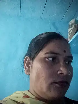 Snapshot of Chinki_pande chatting on 11-20-25, 04:35 Chinki pande online show from 11-20-25, 04:35