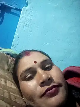 Snapshot of Chinki_pande chatting on 12-17-25, 04:12 Chinki pande online show from 12-17-25, 04:12