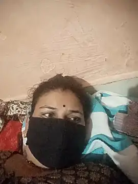 Snapshot of Chinki_pande chatting on 02-10-26, 04:39 Chinki pande online show from 02-10-26, 04:39