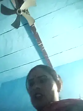 Snapshot of Chinki_pande chatting on 11-28-25, 02:50 Chinki pande online show from 11-28-25, 02:50