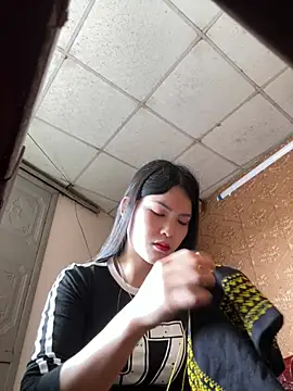 Snapshot of Beolulu chatting on 01-18-26, 03:32 Beolulu online show from 01-18-26, 03:32