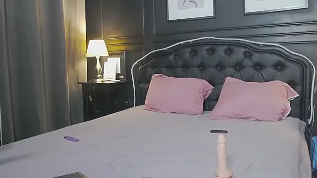 Ruby de Cherry online show from 02-04-26, 12:11