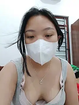 Snapshot of linh-xinh18 chatting on 07-03-26, 02:45 linh-xinh18 online show from 07-03-26, 02:45