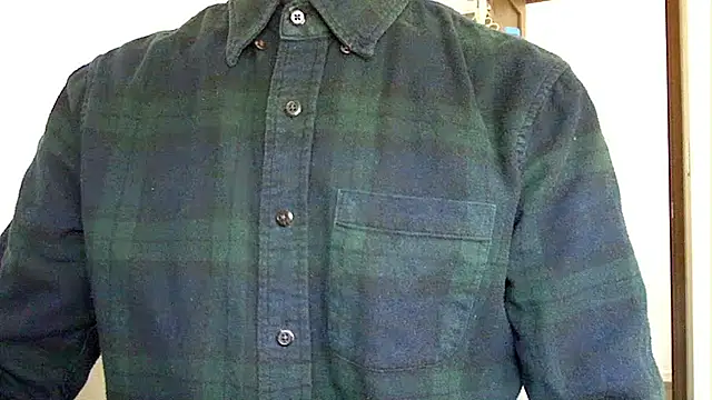 Snapshot of Taro070 chatting on 11-06-25, 03:21 Taro070 online show from 11-06-25, 03:21