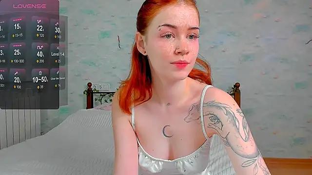 Snapshot of alice_with_freckles chatting on 06-04-26, 07:46 alice with freckles online show from 06-04-26, 07:46