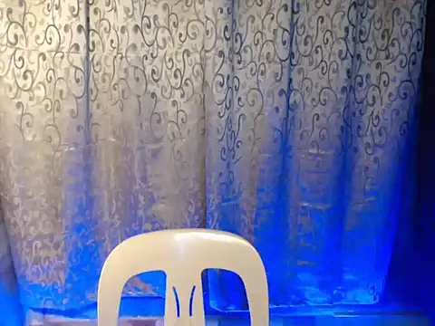 Urhotsilverboy online show from 11-09-25, 04:00