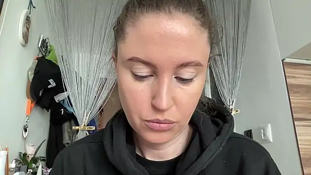 Ameli8 online show from 03-20-26, 10:05