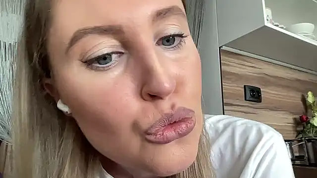 Ameli8 online show from 03-04-26, 02:03