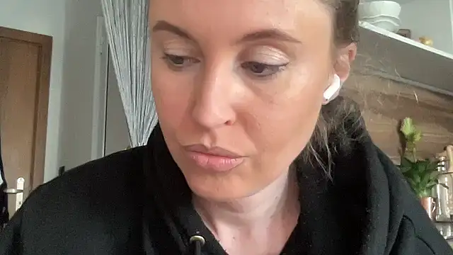 Ameli8 online show from 03-13-26, 03:39