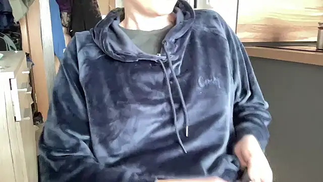 Ameli8 online show from 03-28-26, 01:34