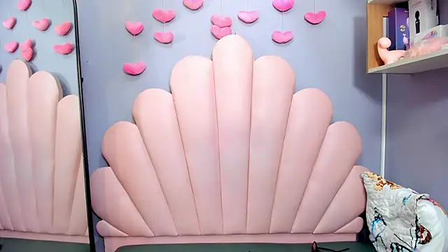 luci miller online show from 02-28-26, 08:08