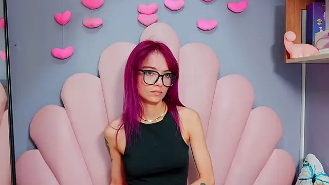 luci miller online show from 06-20-26, 04:06
