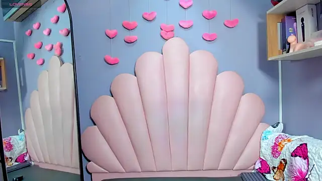 luci miller online show from 02-11-26, 03:17