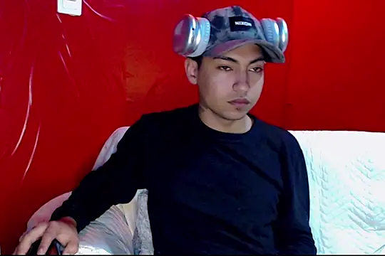 LPYsami773 online show from 11-10-25, 12:37