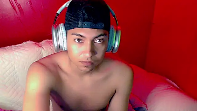 LPYsami773 online show from 11-09-25, 11:14