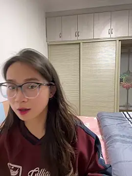 Hmm 0303 online show from 02-15-26, 03:55