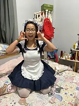 Hmm 0303 online show from 12-02-25, 02:41