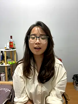 Hmm 0303 online show from 11-20-25, 02:29