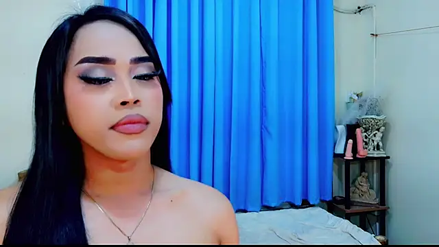 Snapshot of sweet_sophiaxx chatting on 04-25-26, 12:13 sweet sophiaxx online show from 04-25-26, 12:13
