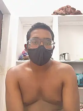 Snapshot of Thick-Tease chatting on 11-13-25, 07:40 Thick-Tease online show from 11-13-25, 07:40