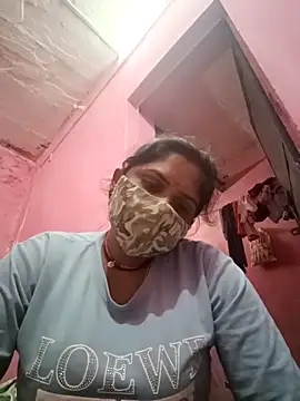 Janvi boobs online show from 11-05-25, 03:37